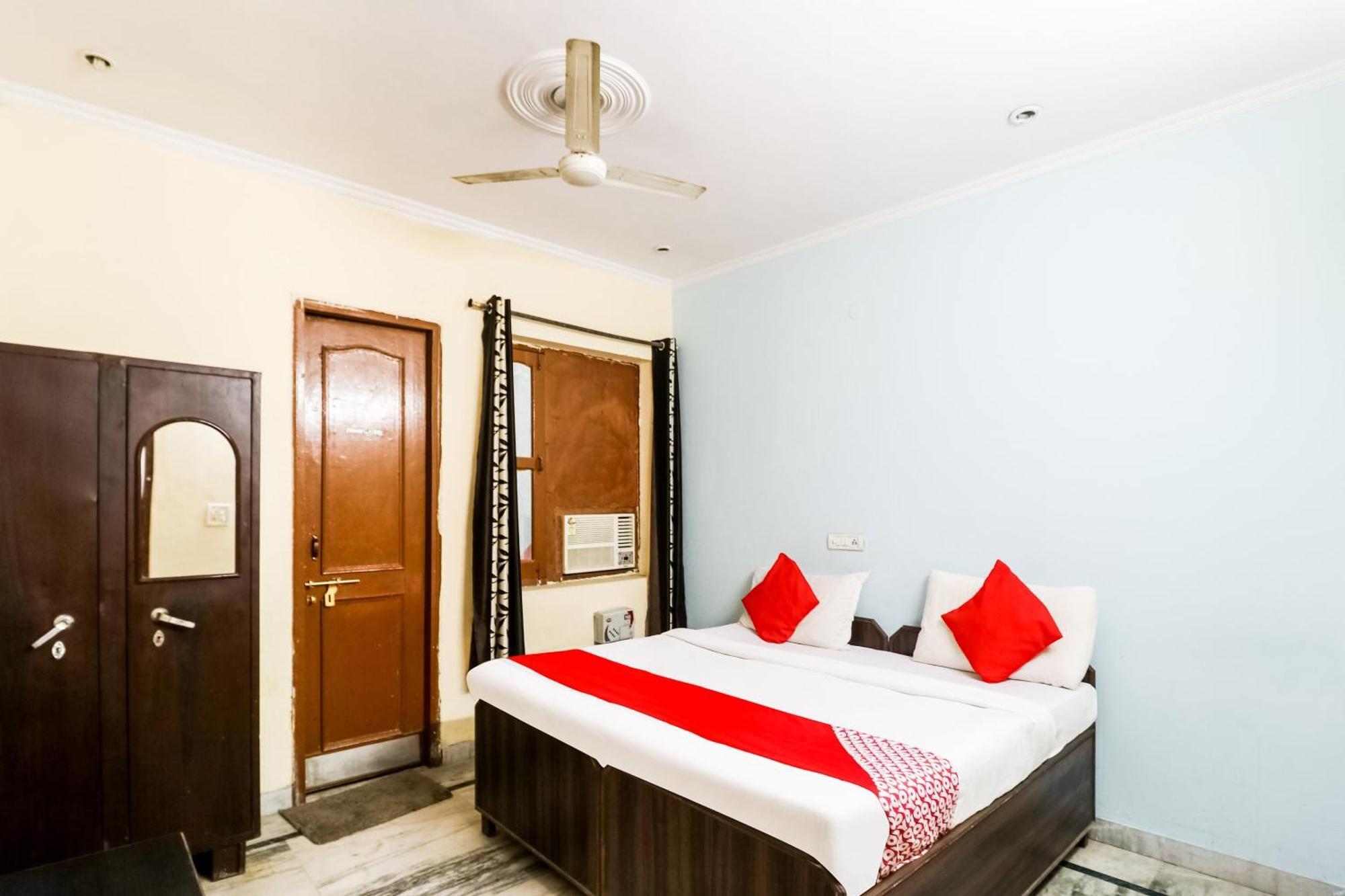Hotel O Maurya Residency غورغاون المظهر الخارجي الصورة